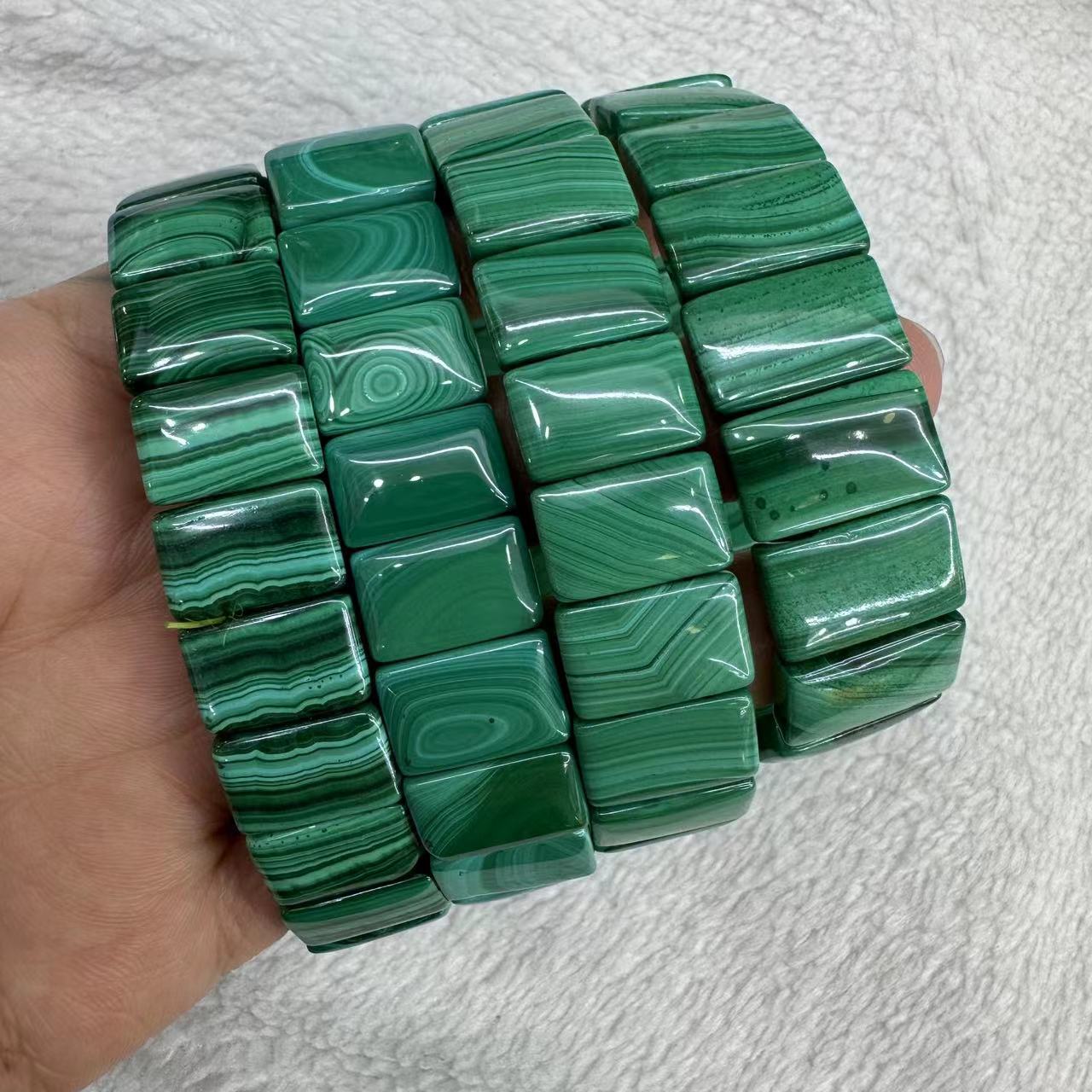 Coordinates Bracelet - สร้อยข้อมือคริสโซโคลลาสีเขียวมรกตแท้10*14มม. หินบำบัดสำหรับผู้ชายผู้หญิงคริสตัล