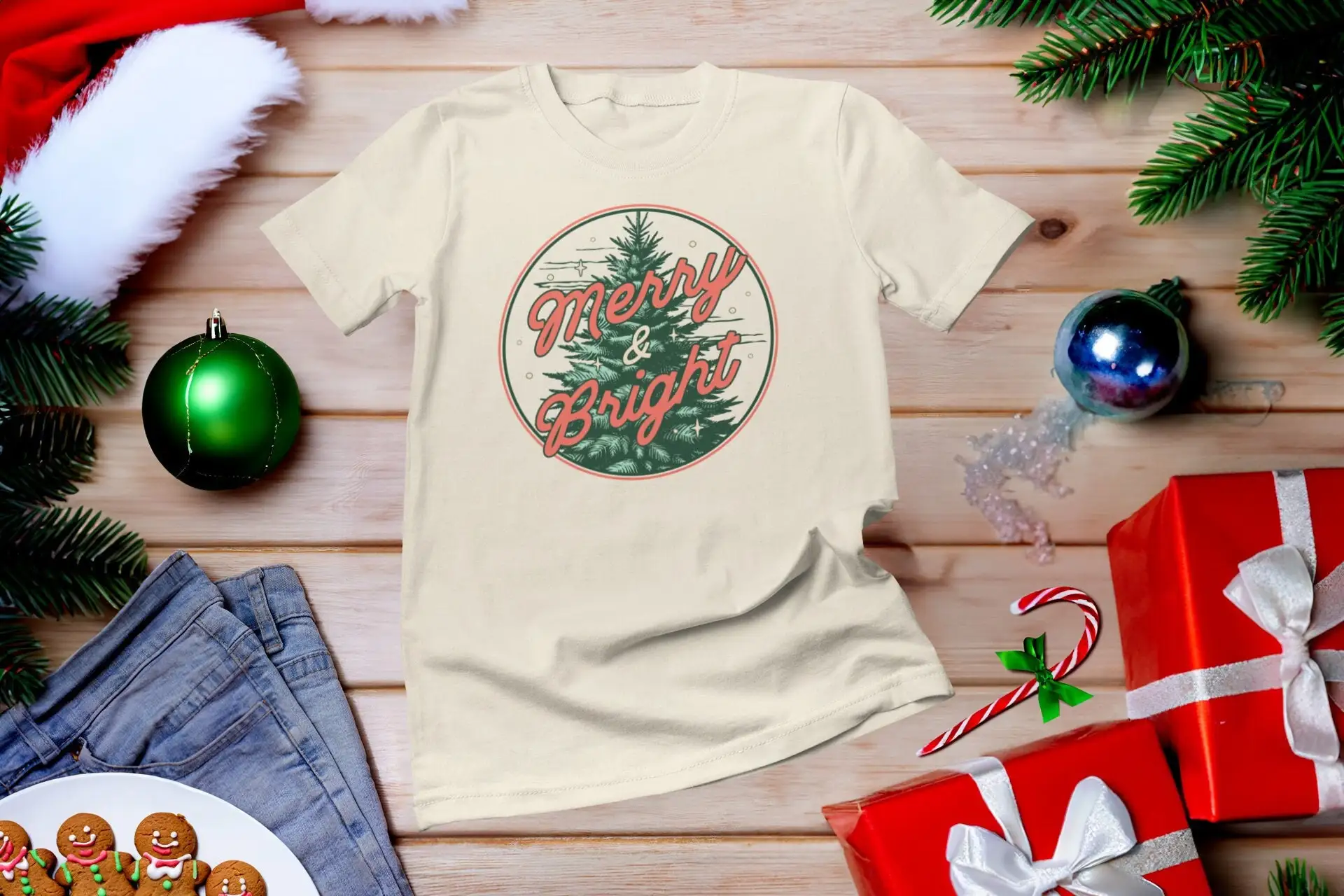 Family Tree Print - เสื้อยืดเมอร์รี่ แอนด์ ไบรท์ ทรีส์ แฟมิลี่ คริสต์มาส