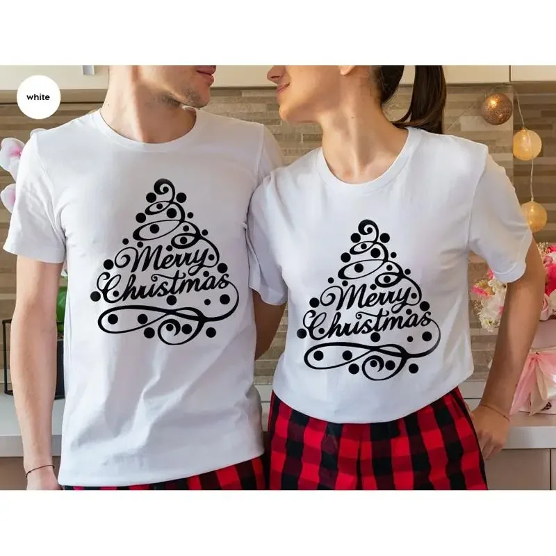 Family Tree Print - สุขสันต์วันคริสต์มาส เสื้อยืดลายต้นคริสต์มาส วันหยุด ครอบครัวเข้าชุดกัน แฮปปี้