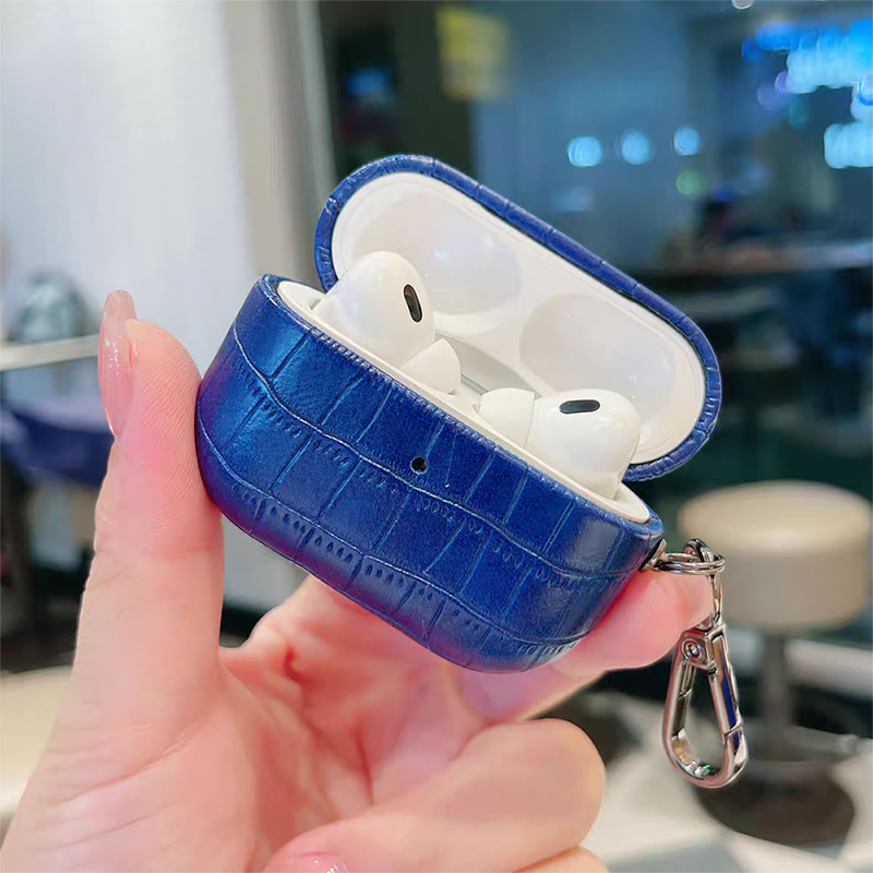 Custom ชื่อหนังจระเข้ Eaphone  - Monogram Keychain Leather บทวิจารณ์และราคา