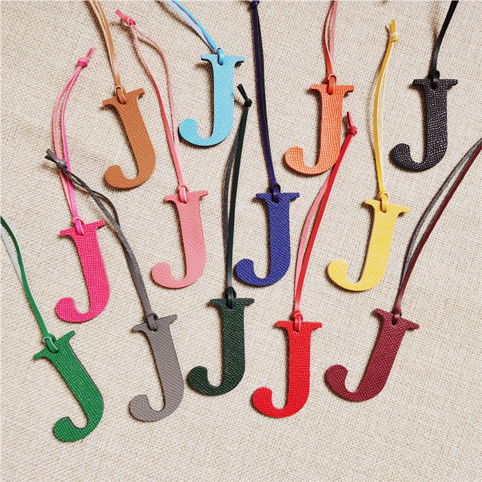 พวงกุญแจหนังวัวแท้/หนัง PU รูป - Monogram Keychain Leather บทวิจารณ์และราคา