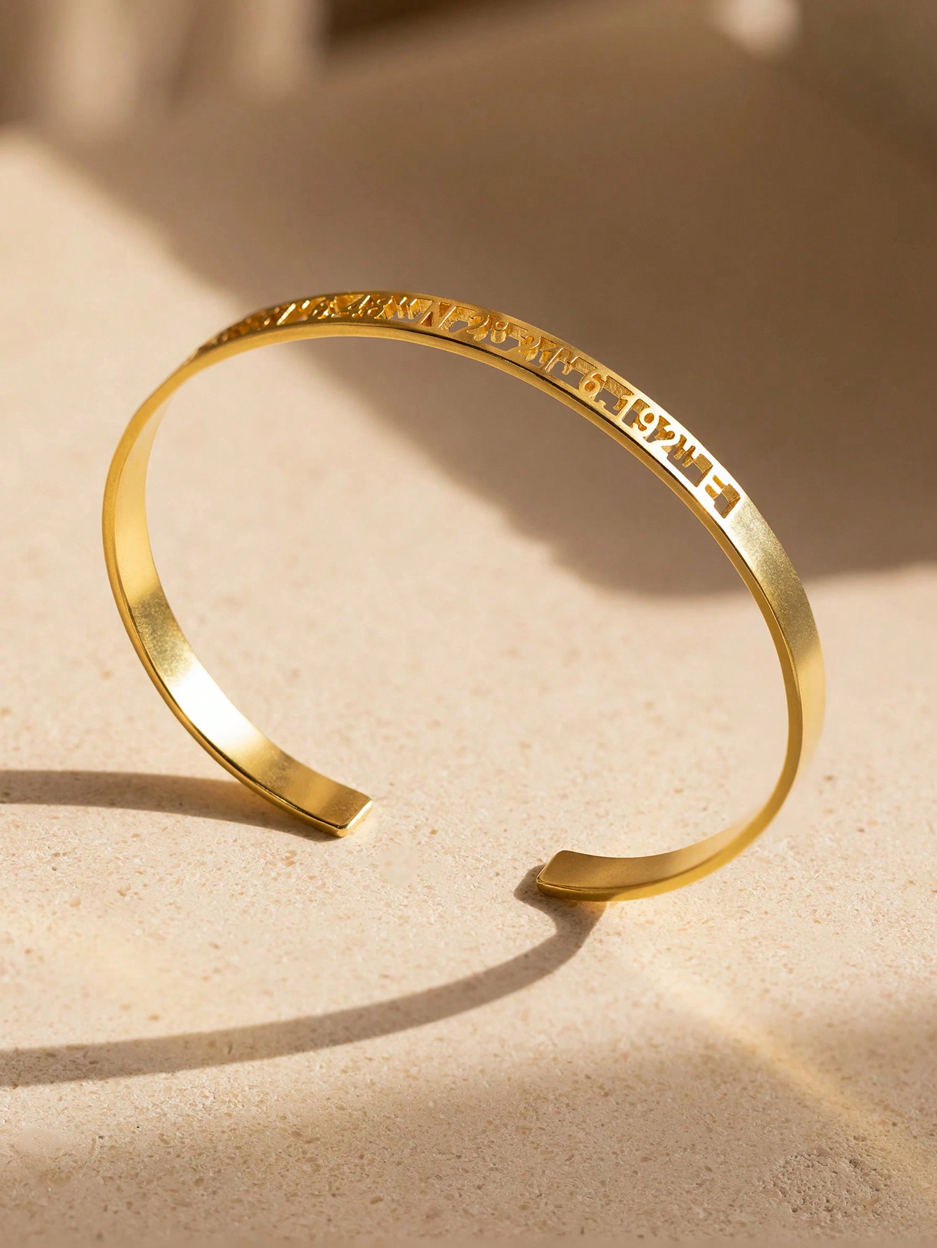 CUSTOM วันที่พิกัดตัวเลขโรมันก - Coordinates Bracelet บทวิจารณ์และราคา
