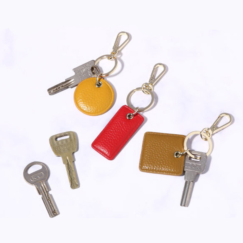 Custom ตัวอักษรพวงกุญแจหนัง Mo - Monogram Keychain Leather บทวิจารณ์และราคา